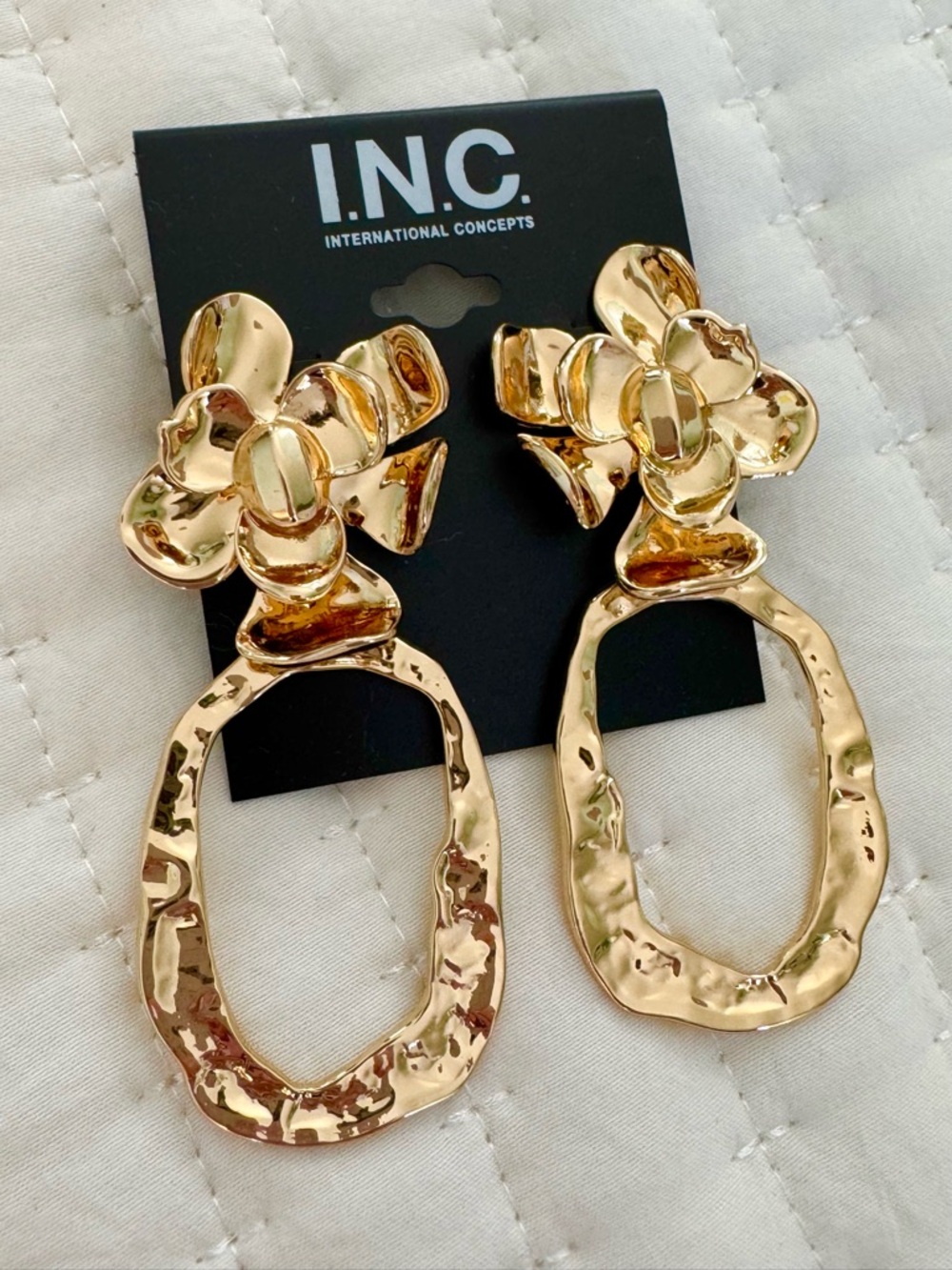 I.N.C. International Concepts Gold Hammered Flower Hoops Earrings